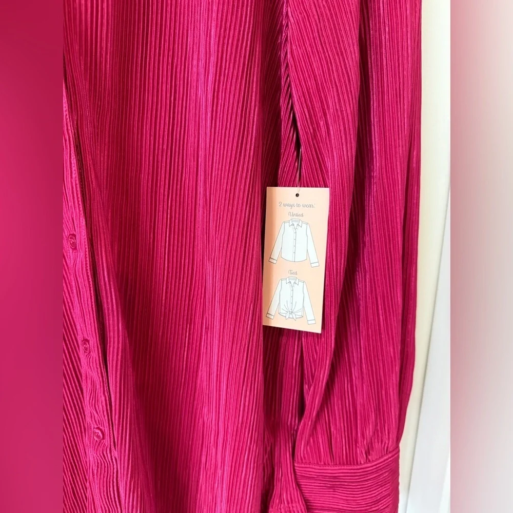 Haver & Blair Pink Button-Up Blouse | Medium - Picture 5 of 7